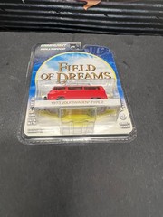 GREENLIGHT HOLLYWODD 1973 VW TYPE 2 VOLKSWAGEN DELIVERY BUS VAN CASE FRESH MINTY