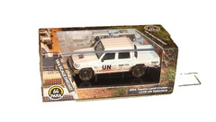 TOYOTA LAND CRUISER – 70 series – UNITED NATIONS – OFF ROAD- 1:64 SCALE -PARA 64