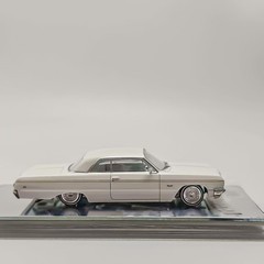 97M 1:64 Corona Impala SS 1964 Lowrider Hydraulic Chassis Diecast Model Car