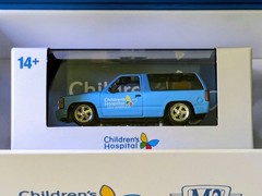 M2 Machines 1/64 blue 1997 Chevrolet Tahoe CHLA Children’s Hospital – READ BELOW