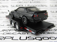 Hot Wheels 1:64 LOOSE Track Day: Black NISSAN SKYLINE GTR (BNR32) w/Car Trailer