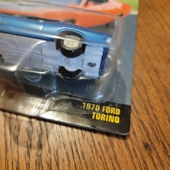 Johnny Lighting 1970 Ford Torino Blue Muscle Cars USA
