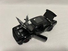 1:24 Dodge Challenger Hellcat Alloy Diecast Toy Car Model Sound Light Pull Back