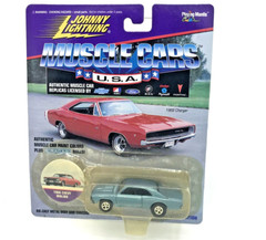 Johnny Lightning Muscle Cars USA – Collectors Edition – Blue 1966 Chevy Malibu