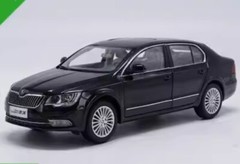 1:18 Shanghai Volkswagen Skoda Superb Alloy Diecast Model Car Gifts Ornaments