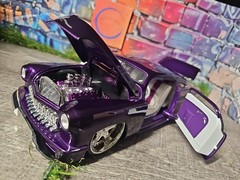 HTF Vntg 2004 Jada DUB City Oldskool 1951 Mercury Coupe Purple 1:18 NO BOX