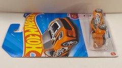 Toyota GR86 Cup 79/250 Hot Wheels 2025 HYX23 Compact Kings 1/10 orange
