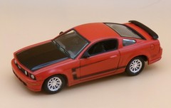 2005 Ford Mustang GT….MODERN MUSCLE Release 3..Johnny Lightning