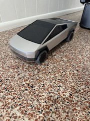 Hot Wheels x Tesla Cybertruck 1 : 10 Remote control Car Collectors Edition Rare