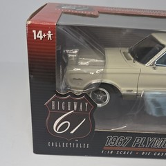 Highway 61 1:18 1967 Plymouth Satellite White Diecast, Opening Hood/Doors/Trunk