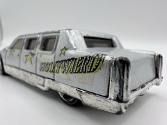 Vintage 1990 Hot Wheels Limozeen Limo Silver Hollywierd Stars 1:64 Diecast