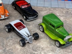 5 Hotwheels Real Riders Ford Street Rods