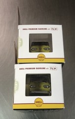 M2 MACHINES SHELL GASOLINE 1965 FORD ECONOLINE TRUCK 1:64 SCALE ( LOT OF 2 ) R81