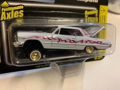 Revell Lowrider Magazine 1963 Chevy Impala Diecast Car White 1/64 2003 Vintage