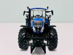1:32 Alloy New Holland T5.120 Tractor Model