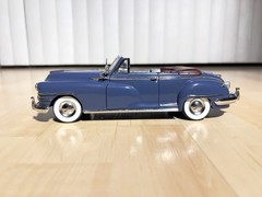 1948 Chrysler New Yorker navy in 1:24 scale by Danbury Mint