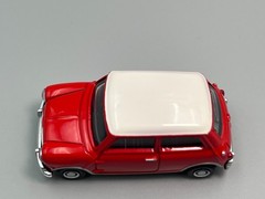 Morris Mini Cooper Classic Mini Red White Roof Tomica Premium #12 1/50 scale