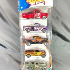Hot Wheels Trucks 5 Pack Gift Set Diecast Cars La Troca Dodge Power Wagon 2006