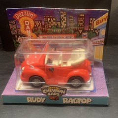 Chevron Cars Rudy Ragtop Volkswagen Beetle Convertible, Red/White, Box Vintage