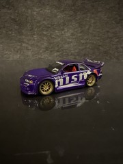 Muscle Machines 1:64 Import Tuner Car 2000 Nissan Silva 240 S14 Nismo