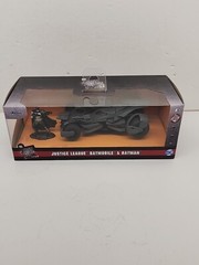 Jada Toys DC Comics Justice League Batman & Batmobile 1:32 Die – Cast Vehicle