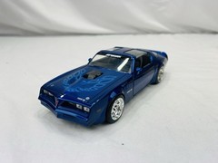 ​Jada 1:24 1977 Pontiac Firebird Trans Am Blue Bigtime Muscle Diecast Car