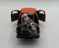 Ford F-150 STX 1:27 SCALE WITH 1958 FLH DUO GLIDE 1:24 HARLEY BY MAISTO WHITE