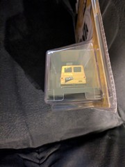 M2 Machines Coca-Cola 2025 Chase Fanta 1964 Dodge A100 Panel Van 1/750