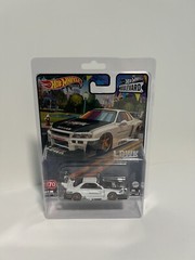 Nozlen Protective Cases-Premium Retro Entertainment Pop Culture Cars- LOT OF 6