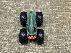 Lot of 8 Random Monster Jam Monster Truck 1:64