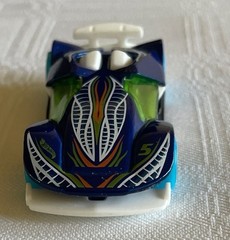 Lot Of 2 Mattel Hot Wheels Cars Cyber Speeders 2017 Blue And Yellow GUC
