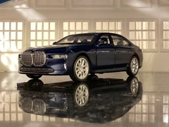 BMW i7 1/47 diecast by MSZ