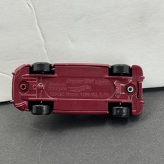 Hot Wheels Jaguar MK1 Un Spun Race Day with Mainline