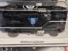 (8) 7 DIFFERENT + 1 SUPER HUNT Hot Wheels Rodger Dodger Magic 8 Ball Black 2020