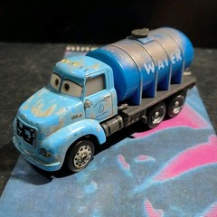 Rare Disney Pixar Cars Deluxe Mr Drippy Water Tanker Truck Diecast DVB23