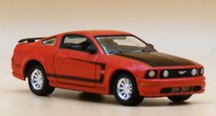 2005 Ford Mustang GT….MODERN MUSCLE Release 3..Johnny Lightning