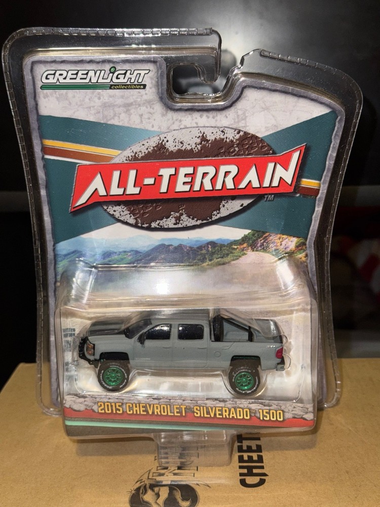 GREENLIGHT All-Terrain Series 4 2020 Chevrolet Silverado 1500 GM Chase