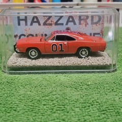 1/64 Johnny Lightning Custom Diorama General Lee