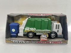Tonka Rescue Force Lights and Sounds Sanitation Metro Dump Truck – NEW