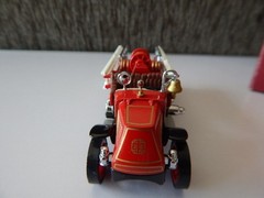 Matchbox Collectors Limited Edition 1920 Mack AC Fire Engine YYM38259