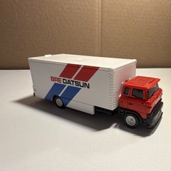 Hot Wheels Team Transport BRE Datsun Sakura sprinter truck Opening Rear door
