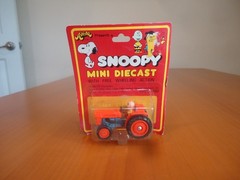 Vintage 1964 Aviva Charlie Brown Tractor Mini Die Cast