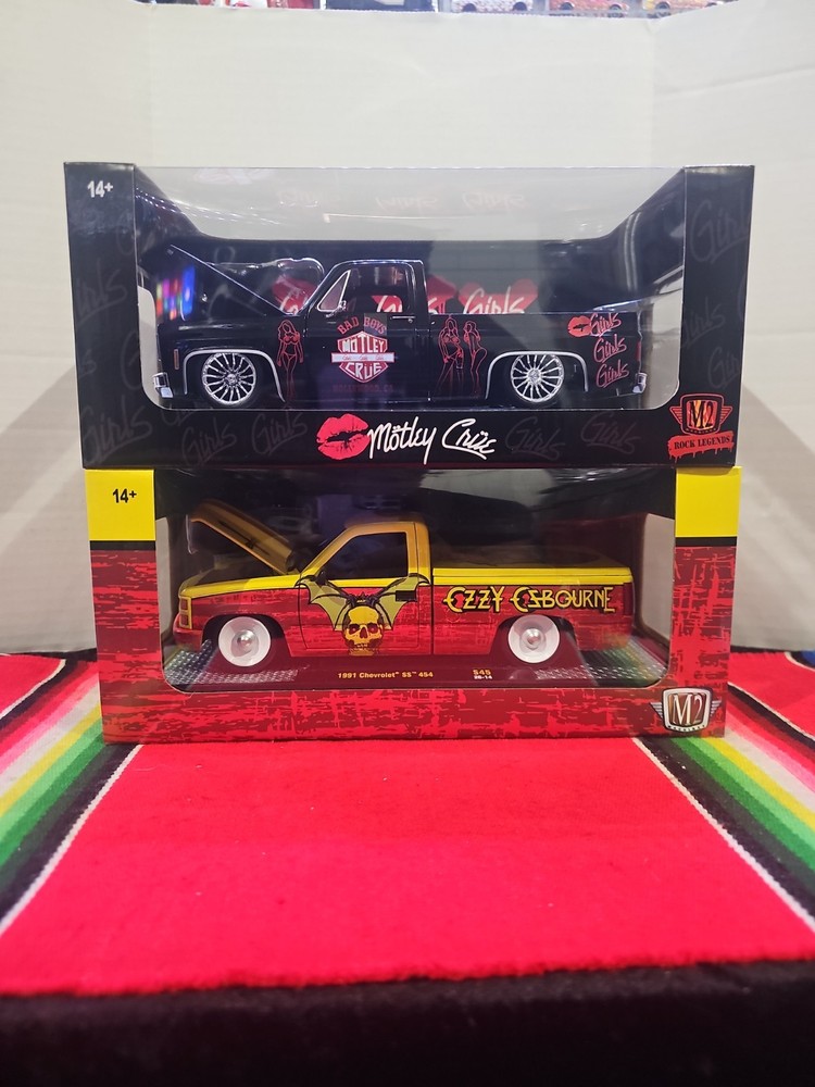 M2 Machines Rock Legends 1991 Chevrolet SS 454 & 1976 GMC Sierra 15 1:24 S45
