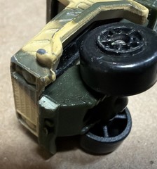Maisto Tan and Green Camo M-923 A1 Army Military Truck Broken Left Front Bumper