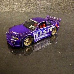 Muscle Machines 1:64 Import Tuner Car 2000 Nissan Silva 240 S14 Nismo