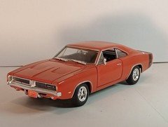 Vtg. 2005 Johnny Lightning 1969 Dodge Charger RT Red 1:24 Diecast