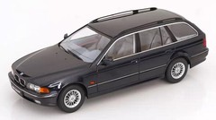 1:18 Triple9 5 Series Touring E39 1988 Alloy Simulation Car Model