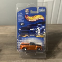 Hot Wheels Switchback 2003 First Edition In Protector