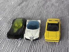 Hot Wheels Gazella GT Golden Arrow Ferrari 308 GTS Lot 1:64 Diecast Toy Cars