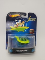 2017 Hot Wheels Retro Entertainment the Jetsons Capsule Flying Car